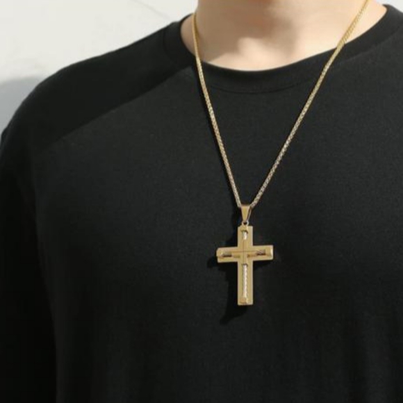 Men's Necklace, 316L Stainless Steel Christian Cross, Sturdy Necklace - Picture 4 of 4